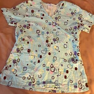 🎉2/$15🎉 Scrub tops